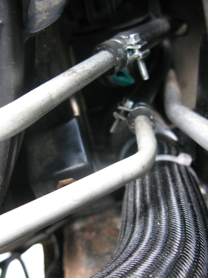 Radiator leaking trans fluid Hummer Forums by Elcova